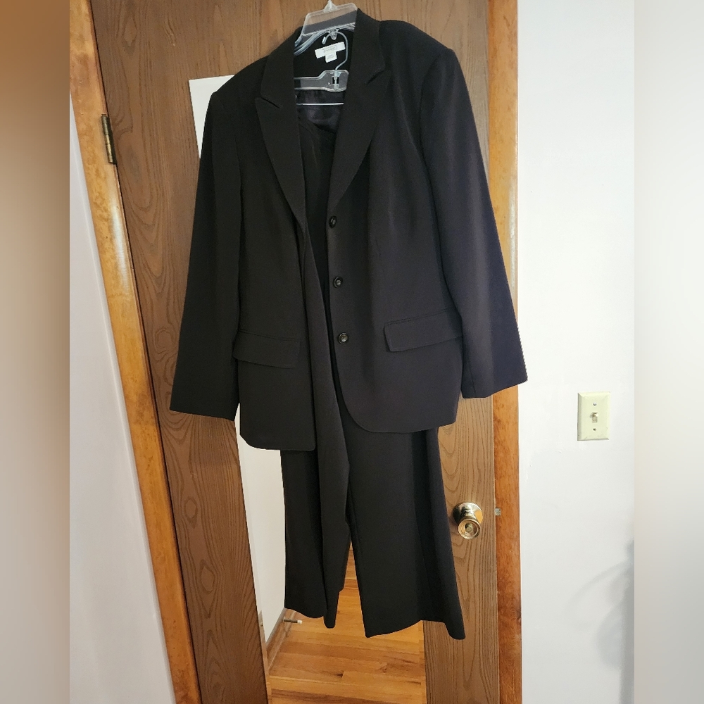Dressbarn Black Suit Jacket and Pants